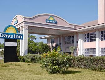University Inn Gainesville Bagian luar foto